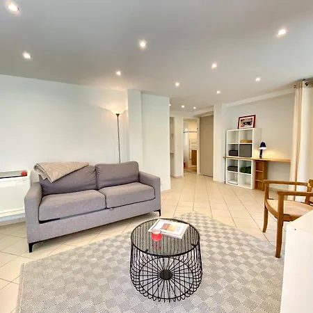 Appartement Les Jardins De Lerins By Scls Locations *